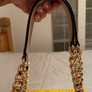 Michael Valentino like new large bag